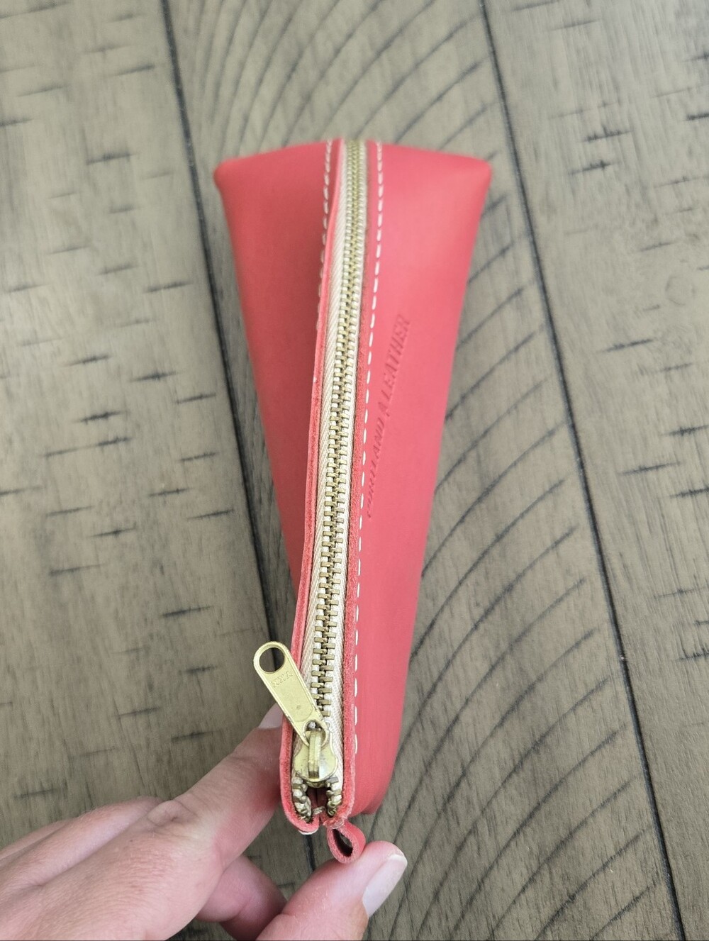 Portland Leather Raspberry Carry-all Pouch. - Picture 2 of 4